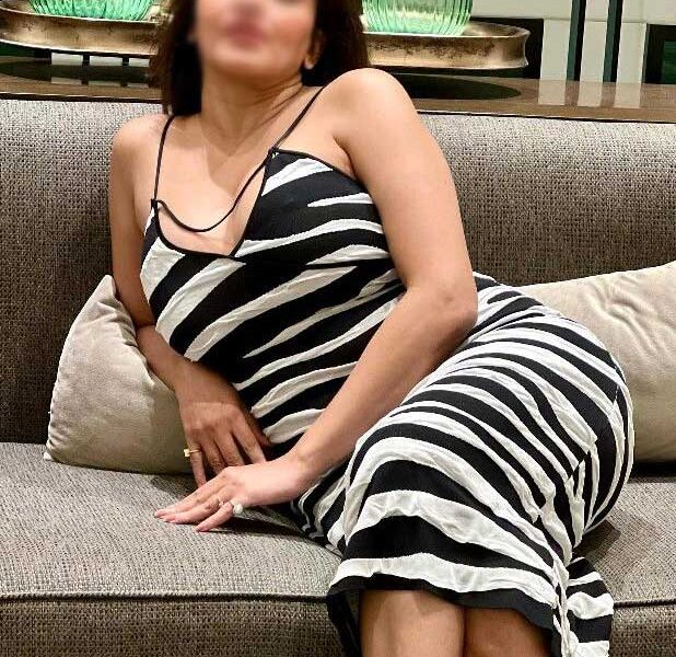 Meet genuine Nalasopara call girls from a reputed and reliable agency