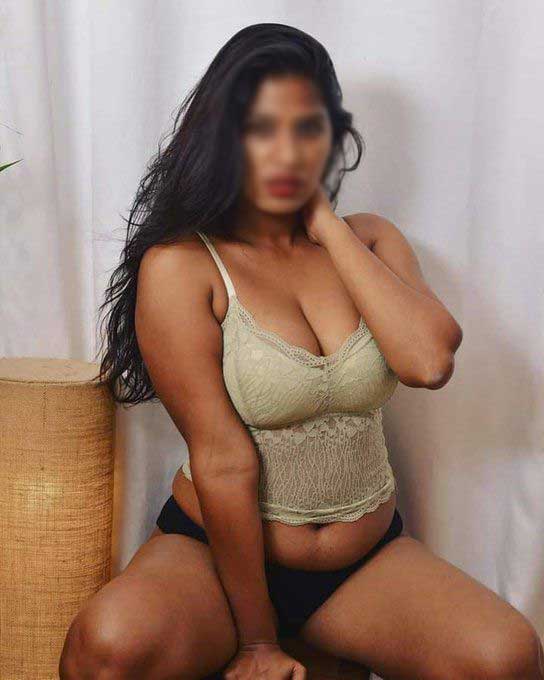 Hire escorts in Nalasopara for consensual sex work