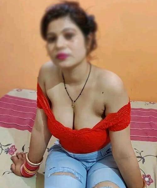 Bhabhi available for intimate friendship in Vasai-Virar