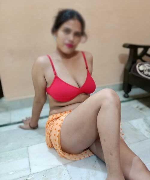 Hot Vasai Bhabhi available for paid meet @ 3k